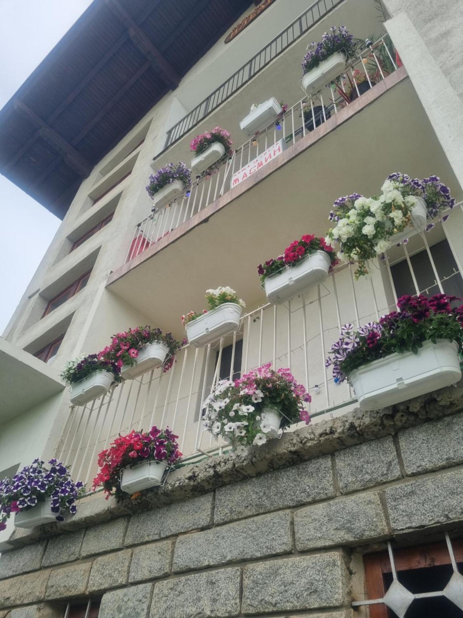 Guesthouse Jasmin Sapareva Banya Exterior foto